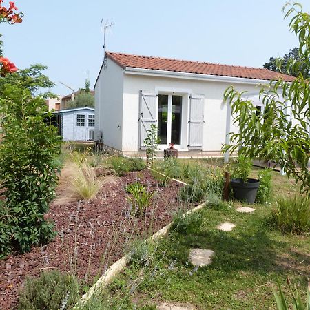 Gite Le Cherche Midi Gaillac Exterior foto
